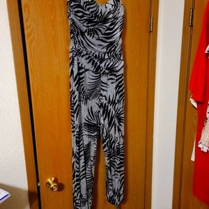 Cato All in black white jump suit size L